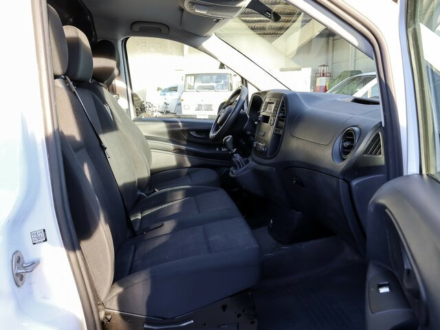 MERCEDES-BENZ Vito114CDI KA lang ,Klima,SortimoRegalsystem... - Furgoneta pequeña: foto 5 MERCEDES-BENZ Vito114CDI KA lang ,Klima,SortimoRegalsystem... - Furgoneta pequeña: foto 5