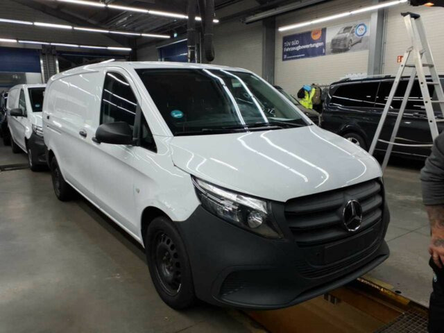 Furgoneta pequeña MERCEDES-BENZ Vito116CDI KA Extralang,Automatik,Klima,Kamera...: foto 13 Furgoneta pequeña MERCEDES-BENZ Vito116CDI KA Extralang,Automatik,Klima,Kamera...: foto 13