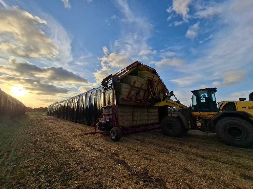 Pomi Wrap 7 - Encintadora de pacas: foto 2 Pomi Wrap 7 - Encintadora de pacas: foto 2