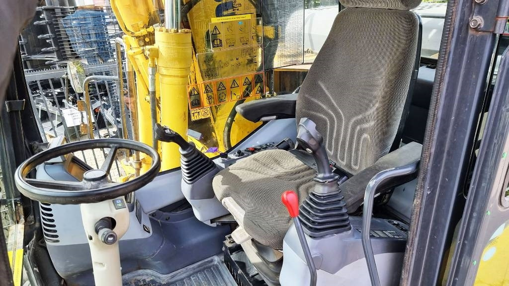 Excavadora de ruedas Komatsu PW 140 Mobilbagger Powertilt Schnellwechsler MS 10: foto 11