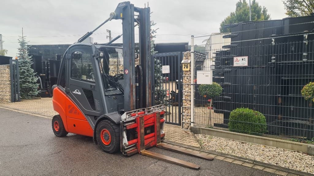 Linde H 30 D, Seitenschieber, Positionierer, Triplex - Carretilla elevadora diésel: foto 3 Linde H 30 D, Seitenschieber, Positionierer, Triplex - Carretilla elevadora diésel: foto 3
