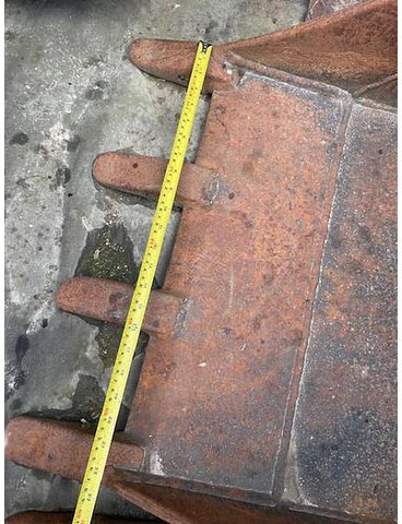 Big Tieflöffel 55 cm Arbeitsbreite und Zähnen - Cazo: foto 4 Big Tieflöffel 55 cm Arbeitsbreite und Zähnen - Cazo: foto 4