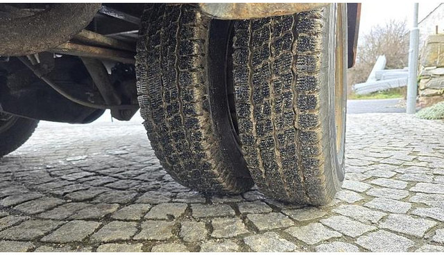 Furgoneta Ford Transit Feuerwehrauto: foto 15 Furgoneta Ford Transit Feuerwehrauto: foto 15