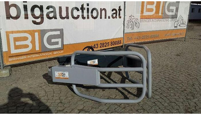 Rundballengreifer 150 cm mit Merlo Aufnahme - Pinza de manipulación para Maquinaria agrícola: foto 3 Rundballengreifer 150 cm mit Merlo Aufnahme - Pinza de manipulación para Maquinaria agrícola: foto 3