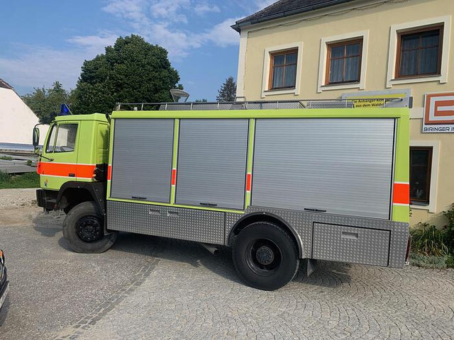Camión de bomberos Steyr 15S31 4x4 Feuerwehrfahrzeug: foto 6