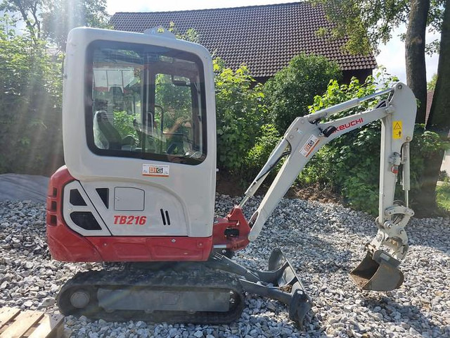 Takeuchi TB216 Minibagger - Miniexcavadora: foto 2 Takeuchi TB216 Minibagger - Miniexcavadora: foto 2