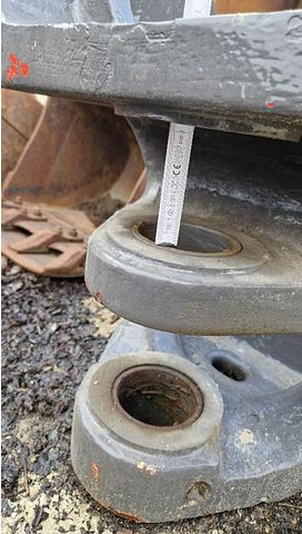 Excavadora Volvo Stütze / Knickgelenk / Anbaubock passend zu Volvo ECR88: foto 14