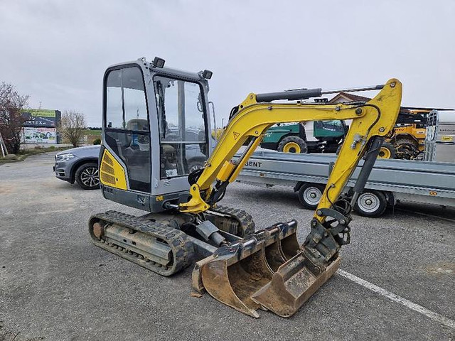 WACKER NEUSON ET24 Hyderaulikbagger - Excavadora: foto 1 WACKER NEUSON ET24 Hyderaulikbagger - Excavadora: foto 1
