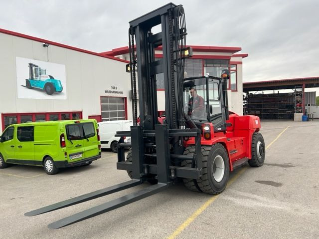 Kalmar DCG150-6 - Carretilla elevadora diésel: foto 2 Kalmar DCG150-6 - Carretilla elevadora diésel: foto 2