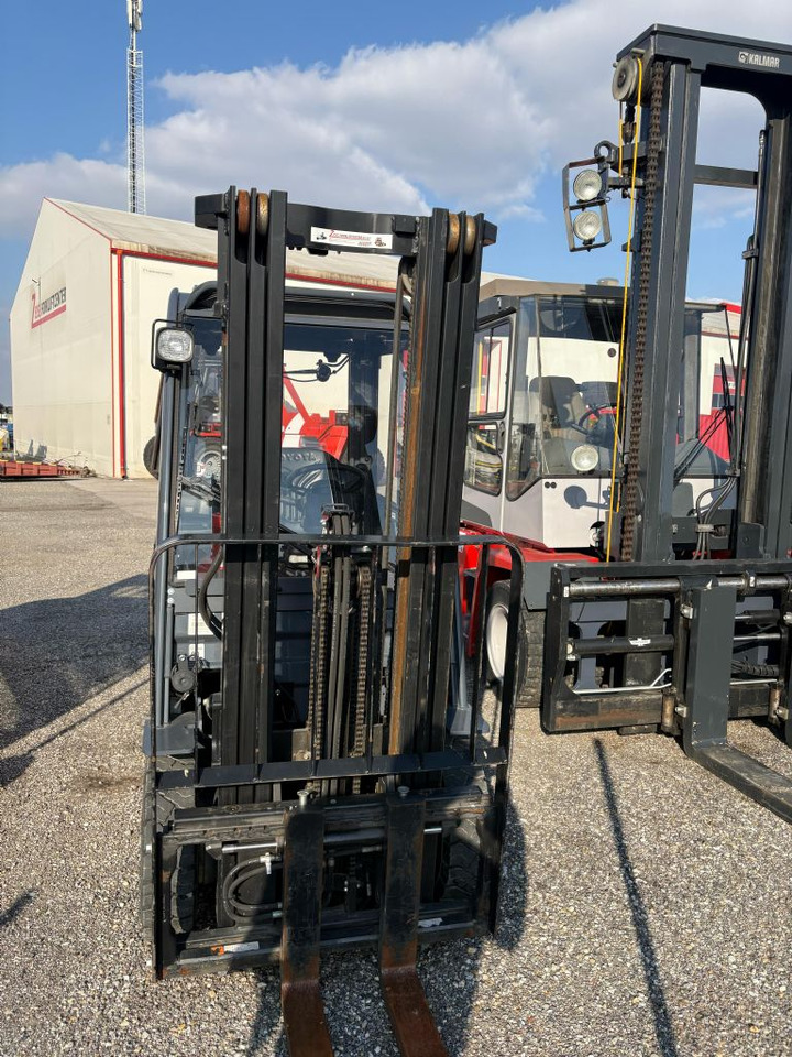 Toyota Tonero 02-8FGF15 - Carretilla elevadora: foto 3 Toyota Tonero 02-8FGF15 - Carretilla elevadora: foto 3