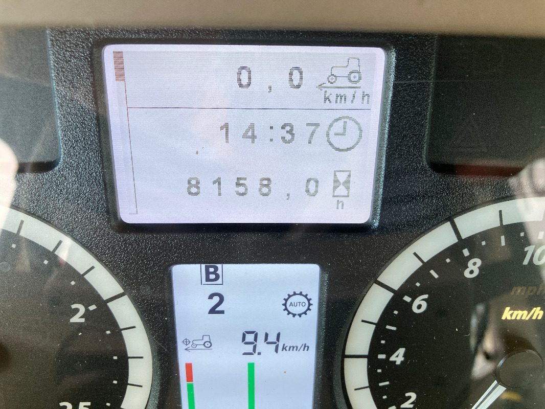 John Deere 6175M - Tractor: foto 2 John Deere 6175M - Tractor: foto 2