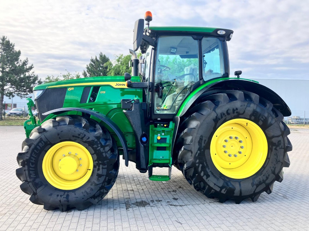 Tractor nuevo John Deere 6R 175: foto 13