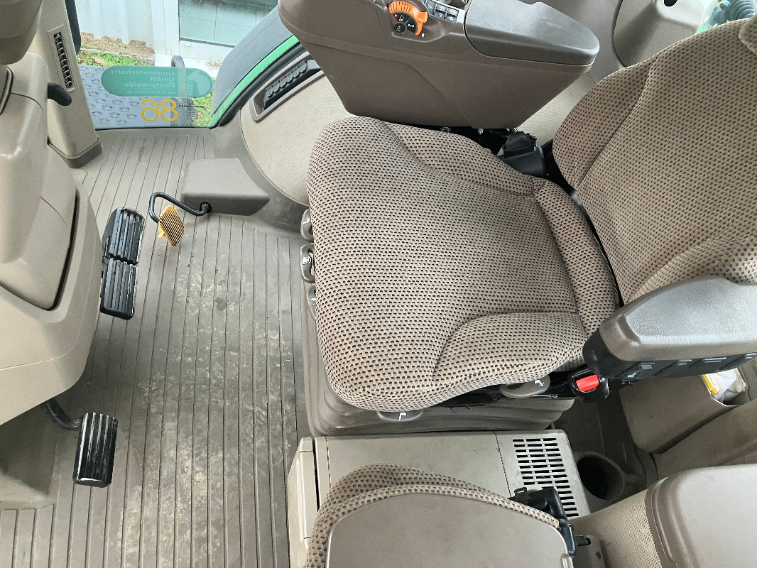 John Deere 8400R - Tractor: foto 3 John Deere 8400R - Tractor: foto 3