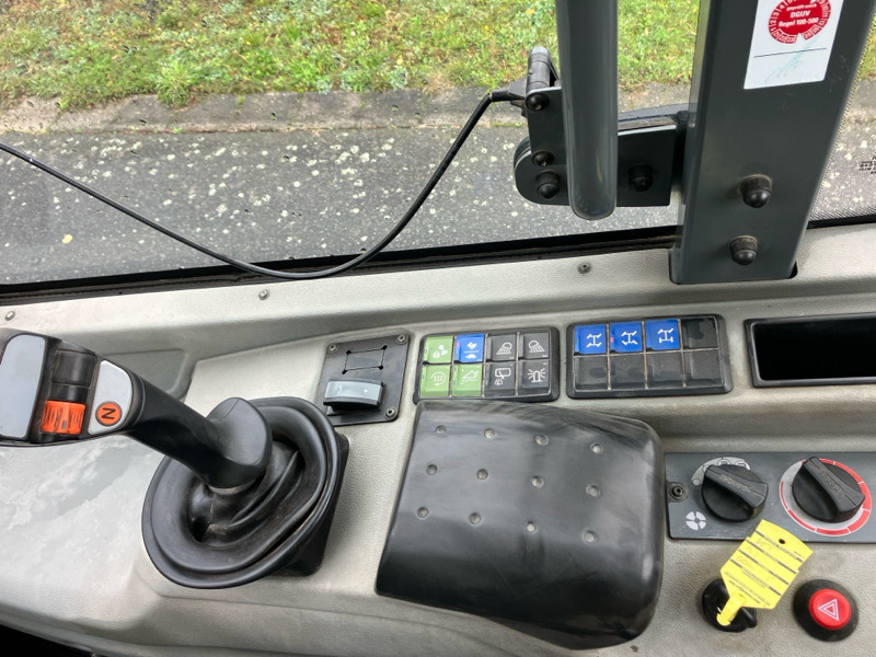 Kramer 5095 Top Zustand! inkl. Palettengabel und Schaufel - Cargadora de ruedas: foto 3 Kramer 5095 Top Zustand! inkl. Palettengabel und Schaufel - Cargadora de ruedas: foto 3