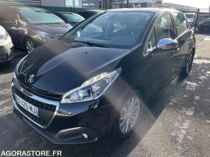 208 ALLURE PT 110cv-05/2016- 87950 KM - Coche: foto 1 208 ALLURE PT 110cv-05/2016- 87950 KM - Coche: foto 1