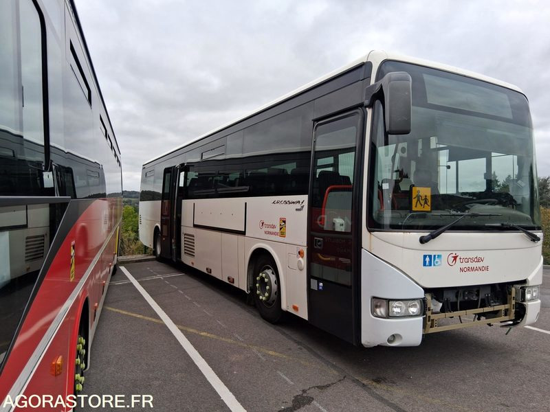 Car Iveco - 2011 - 393919kms - BW880BL - Autobús: foto 1 Car Iveco - 2011 - 393919kms - BW880BL - Autobús: foto 1
