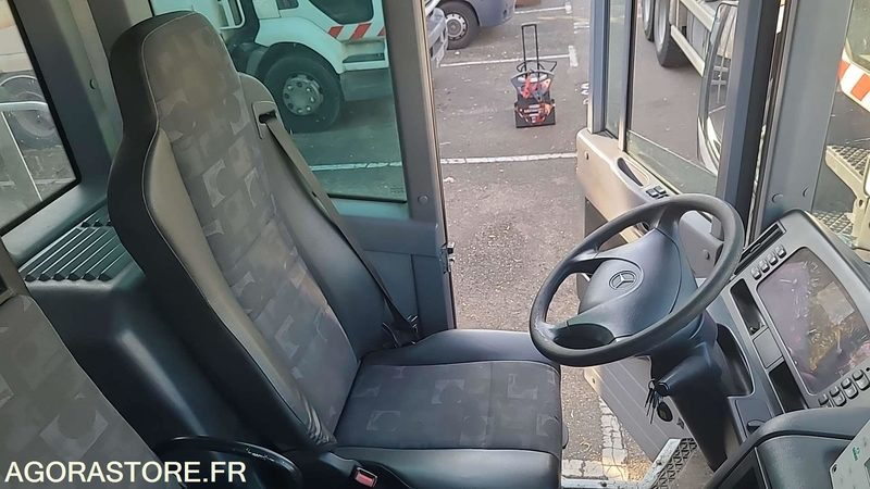 Camión de basura BA 543 PD - MERCEDES ECONIC 2633 - 2010 - 256434KM: foto 11