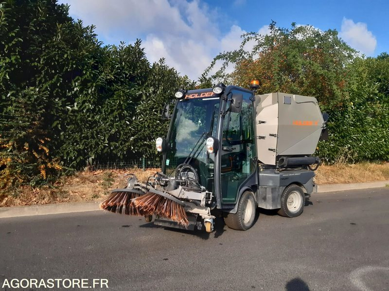 BALAYEUSE DE VOIRIE - HOLDER X45 - 2018 - 1500 HEURES - Barredora vial: foto 2 BALAYEUSE DE VOIRIE - HOLDER X45 - 2018 - 1500 HEURES - Barredora vial: foto 2