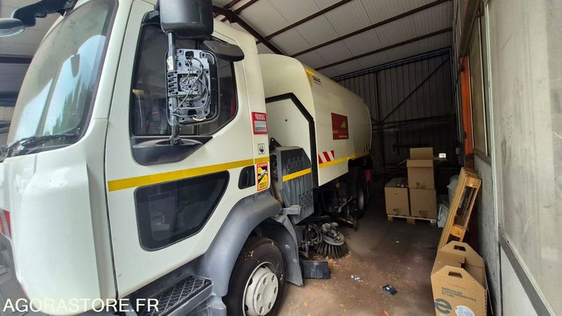 BALAYEUSE SEMAT ET CHASSIS RENAULT 2018 - 64104 - Barredora vial: foto 2 BALAYEUSE SEMAT ET CHASSIS RENAULT 2018 - 64104 - Barredora vial: foto 2