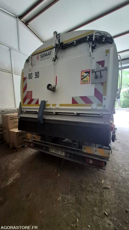 BALAYEUSE SEMAT ET CHASSIS RENAULT 2018 - 64104 - Barredora vial: foto 3 BALAYEUSE SEMAT ET CHASSIS RENAULT 2018 - 64104 - Barredora vial: foto 3