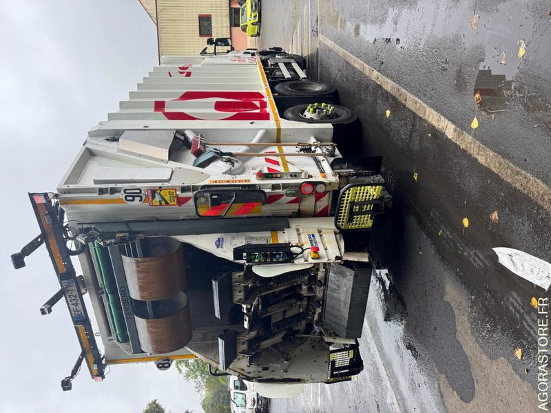 BOM 26T SCANIA GO (6673-66ICAM571X) - Camión de basura: foto 2 BOM 26T SCANIA GO (6673-66ICAM571X) - Camión de basura: foto 2