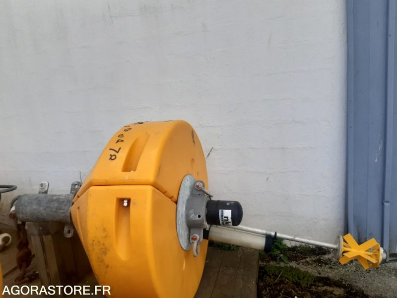 Bouée jaune 600L - Herramienta/ Equipo: foto 2 Bouée jaune 600L - Herramienta/ Equipo: foto 2