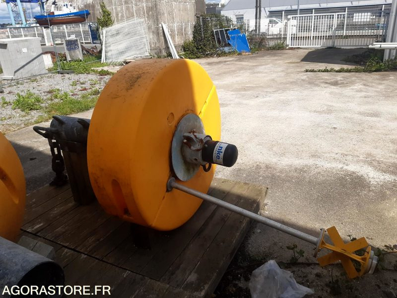 Bouée jaune 600L - Herramienta/ Equipo: foto 2 Bouée jaune 600L - Herramienta/ Equipo: foto 2
