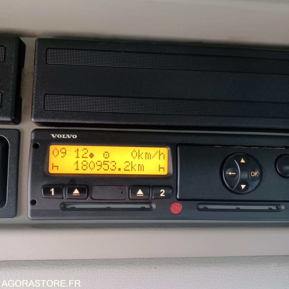 CAMION - BOM - VOLVO - FE - 300 - 180953KM - Camión de basura: foto 5 CAMION - BOM - VOLVO - FE - 300 - 180953KM - Camión de basura: foto 5