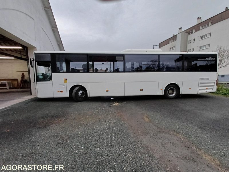 CAR MERCEDES INTOURO 1004 MEC 2010/560322km AT-351-GL - Autobús escolar: foto 4 CAR MERCEDES INTOURO 1004 MEC 2010/560322km AT-351-GL - Autobús escolar: foto 4