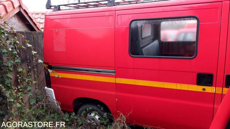 CITROËN - JUMPER - 1999 - 42653km - EB629XQ - Furgón: foto 4 CITROËN - JUMPER - 1999 - 42653km - EB629XQ - Furgón: foto 4