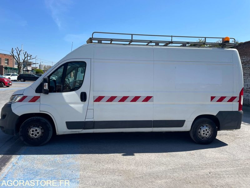CITROEN JUMPER - 2015 - 265 918 KM - Furgón: foto 3 CITROEN JUMPER - 2015 - 265 918 KM - Furgón: foto 3