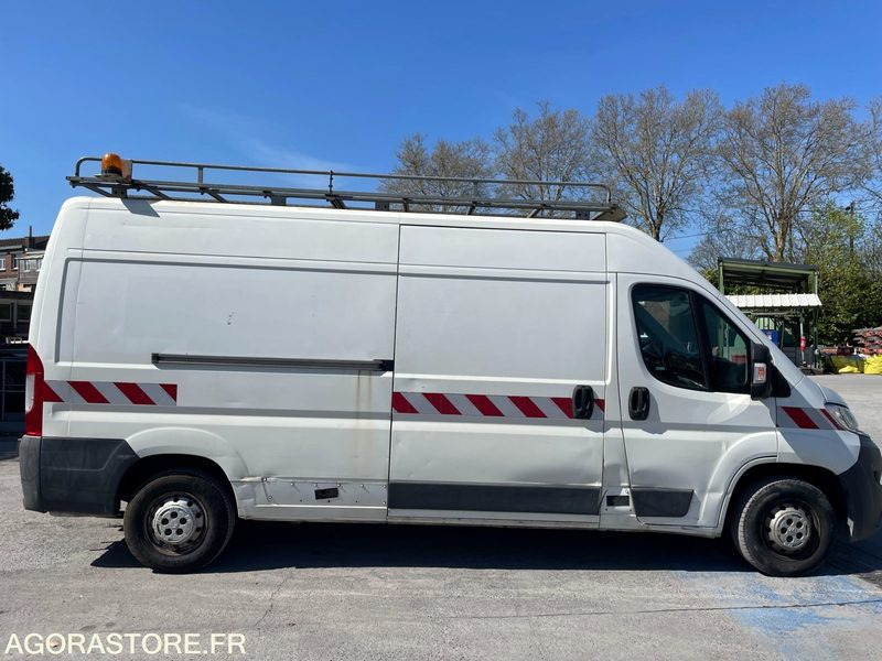 CITROEN JUMPER - 2015 - 265 918 KM - Furgón: foto 4 CITROEN JUMPER - 2015 - 265 918 KM - Furgón: foto 4