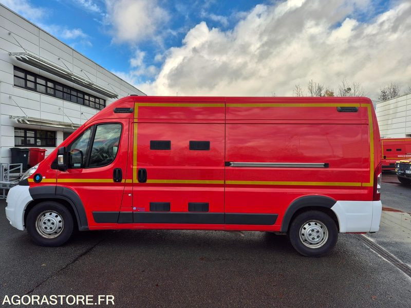 CITROEN JUMPER CW-599-LQ - Ambulancia: foto 2 CITROEN JUMPER CW-599-LQ - Ambulancia: foto 2