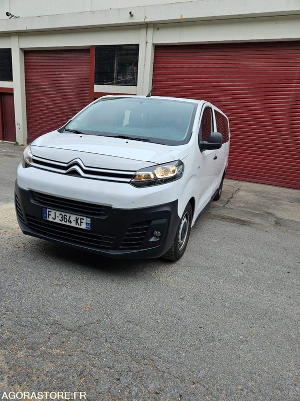 CITROEN JUMPY SPACE TOURER 9 places 240051 kms ANNÉE 2019 - Minibús, Furgoneta de pasajeros: foto 2 CITROEN JUMPY SPACE TOURER 9 places 240051 kms ANNÉE 2019 - Minibús, Furgoneta de pasajeros: foto 2