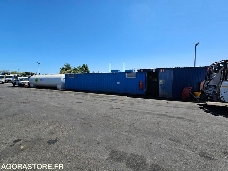 CONTAINER AVEC CUVE DE 40 000L & SYSTEME DE DISTRIBUTION CARBURANT - 2017 - Herramienta/ Equipo: foto 2 CONTAINER AVEC CUVE DE 40 000L & SYSTEME DE DISTRIBUTION CARBURANT - 2017 - Herramienta/ Equipo: foto 2