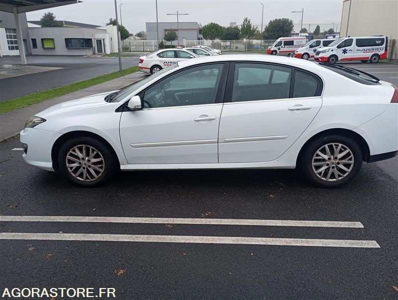 CY-242-PV - Roulant - RENAULT LAGUNA - VP - 505 173 Kms - Coche: foto 4 CY-242-PV - Roulant - RENAULT LAGUNA - VP - 505 173 Kms - Coche: foto 4