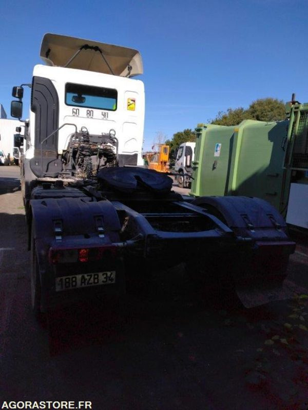 188 AZB 34 TRACTEUR RENAULT PREMIUM 450 DXI 719538 kms 2007 - Cabeza tractora: foto 4 188 AZB 34 TRACTEUR RENAULT PREMIUM 450 DXI 719538 kms 2007 - Cabeza tractora: foto 4