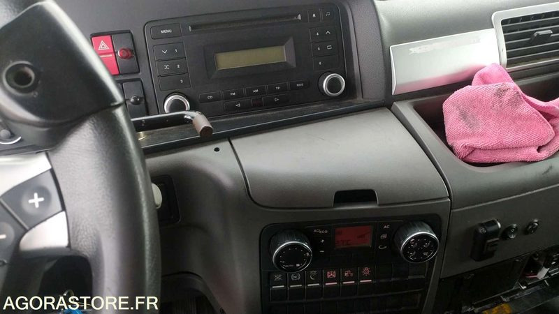 Leasing de MAN TGX 18.360 - 2011 - 261969 KM - BY-962-PF MAN TGX 18.360 - 2011 - 261969 KM - BY-962-PF: foto 14 Leasing de MAN TGX 18.360 - 2011 - 261969 KM - BY-962-PF MAN TGX 18.360 - 2011 - 261969 KM - BY-962-PF: foto 14