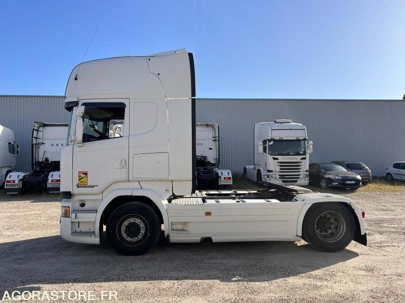 SCANIA R490 - 2017 - 975 000 KM - Cabeza tractora: foto 4 SCANIA R490 - 2017 - 975 000 KM - Cabeza tractora: foto 4