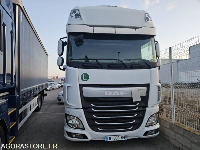 TRACTEUR DAF XF 510 XL - 2016 - 447120km - Cabeza tractora: foto 4 TRACTEUR DAF XF 510 XL - 2016 - 447120km - Cabeza tractora: foto 4