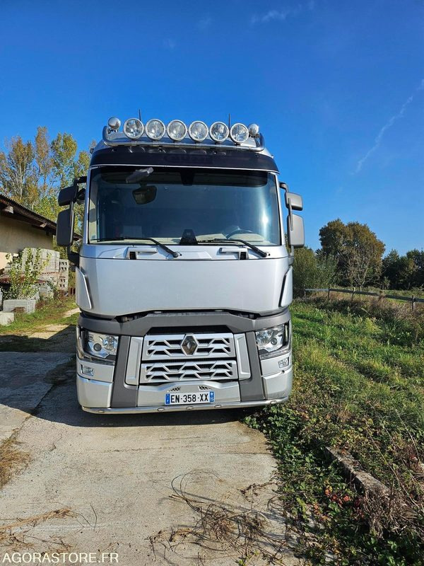 TRACTEUR RENAULT - 2017 - 580000km - Cabeza tractora: foto 3 TRACTEUR RENAULT - 2017 - 580000km - Cabeza tractora: foto 3