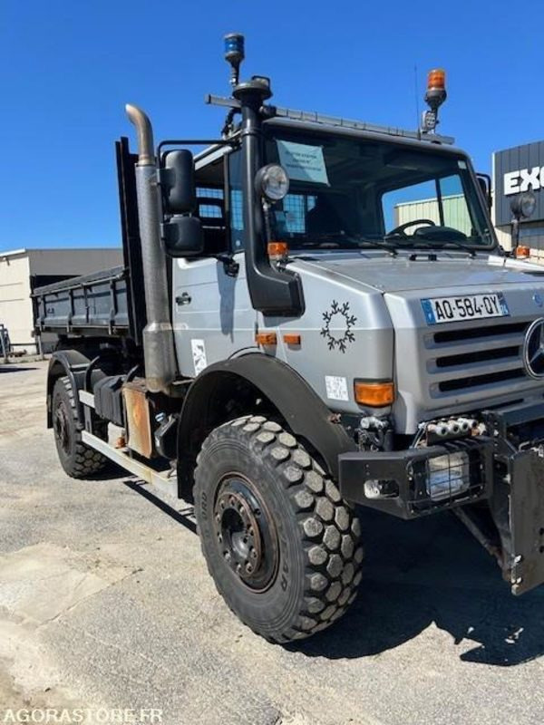 CAMION 4X4 MERCEDES UNIMOG U5000 2009 62289 KM 4667 HEURES + ETRAV SICOMETAL GM1 - Camión: foto 2 CAMION 4X4 MERCEDES UNIMOG U5000 2009 62289 KM 4667 HEURES + ETRAV SICOMETAL GM1 - Camión: foto 2