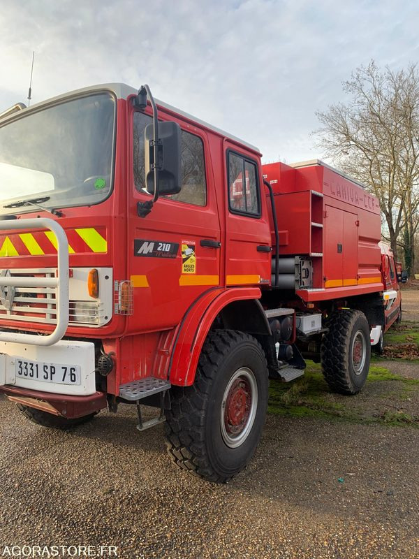 CCFM RENAULT M210 4*4 3331SP76 - Camión: foto 2 CCFM RENAULT M210 4*4 3331SP76 - Camión: foto 2