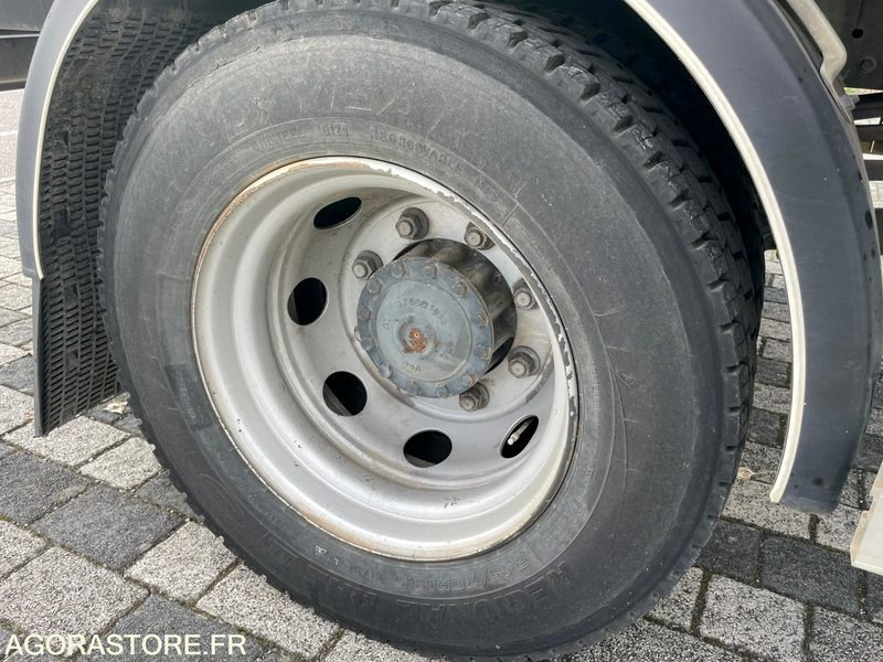 Camión IVECO EUROCARGO PLATEAU - 2015 - 295 000KM: foto 10 Camión IVECO EUROCARGO PLATEAU - 2015 - 295 000KM: foto 10