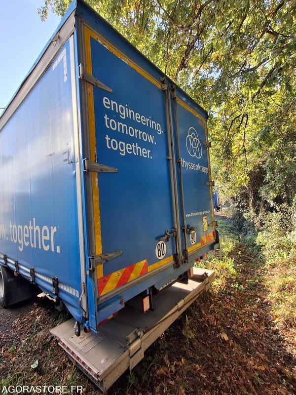 RENAULT - D12 MED 250 DTI8 BACHE - 2019 / 410293 KM (2637) - Camión: foto 4 RENAULT - D12 MED 250 DTI8 BACHE - 2019 / 410293 KM (2637) - Camión: foto 4