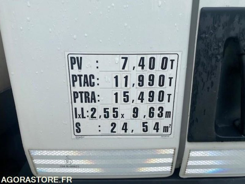 RENAULT FOURGON HAYON D12 - 2017 - 300 000km - Camión: foto 3 RENAULT FOURGON HAYON D12 - 2017 - 300 000km - Camión: foto 3