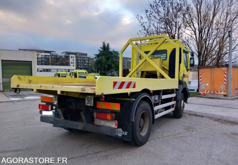 RENAULT KERAX 4x4 - 19T - 2003 - 320 000KM - Camión: foto 5 RENAULT KERAX 4x4 - 19T - 2003 - 320 000KM - Camión: foto 5