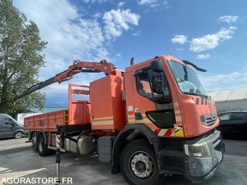 RENAULT PREMIUM LANDER 430.26 - PLATEAU GRUE - GRUE FASSI F150 + RADIO - 2011 - Camión: foto 1 RENAULT PREMIUM LANDER 430.26 - PLATEAU GRUE - GRUE FASSI F150 + RADIO - 2011 - Camión: foto 1
