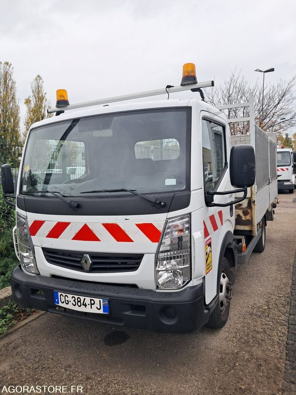 Renault Maxity CG-384-PJ - Camión: foto 1 Renault Maxity CG-384-PJ - Camión: foto 1