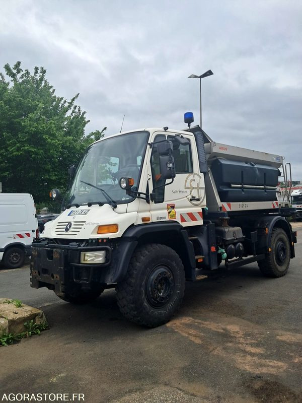 Unimog U500 Mercedes 3121 - Camión: foto 1 Unimog U500 Mercedes 3121 - Camión: foto 1